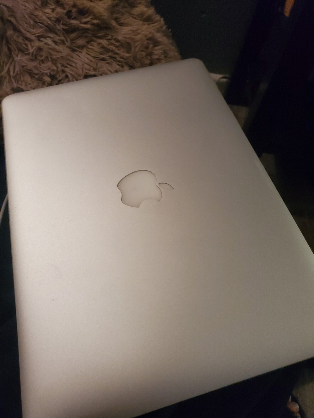 Apple MacBook Air 2015 13 Inch Laptop in Silver Aluminum